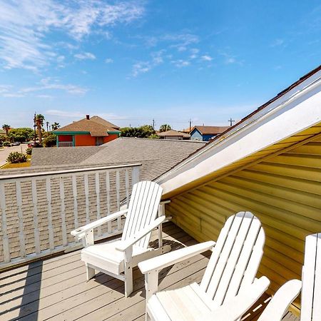 Craftsman On Seawall Galveston Exterior photo
